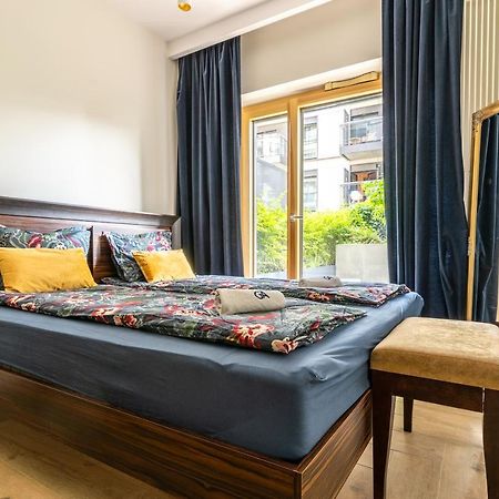 Luxury Apartments Mennica Residence - Golden Apartments - City Center วอร์ซอ ภายนอก รูปภาพ